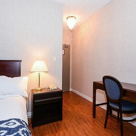 Ottawa Inn Hotel Buitenkant foto